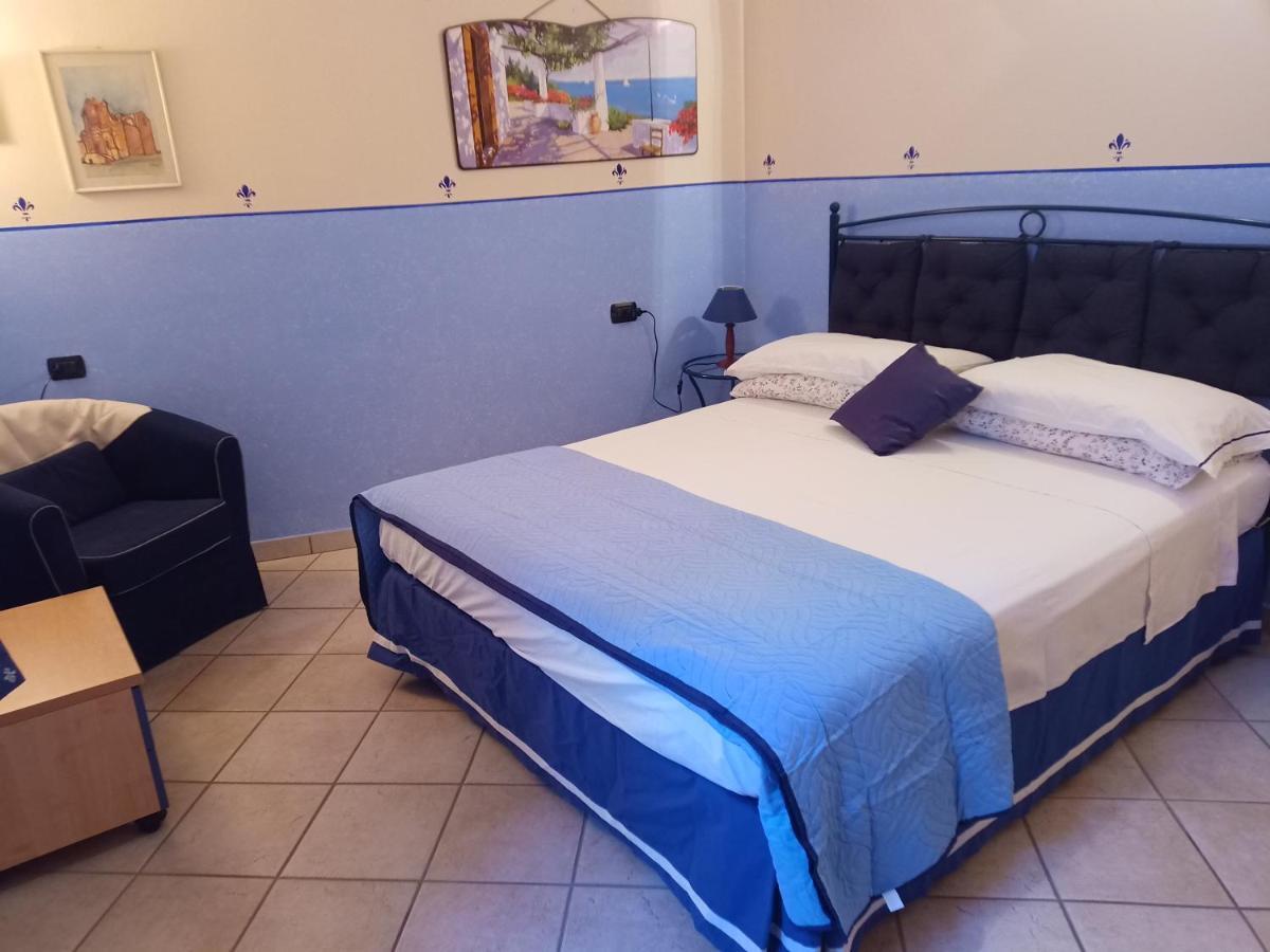 B&B Renzano Bedrooms 살로 외부 사진