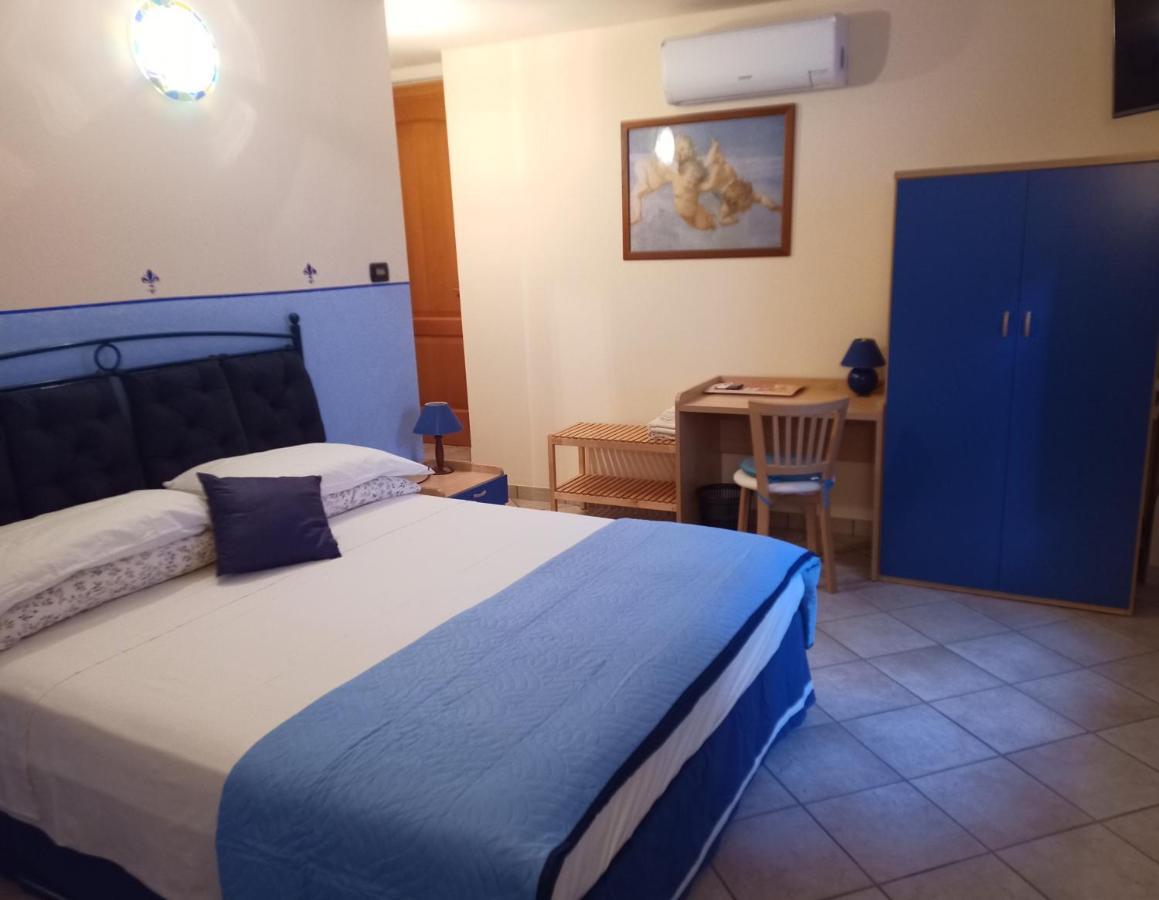 B&B Renzano Bedrooms 살로 외부 사진