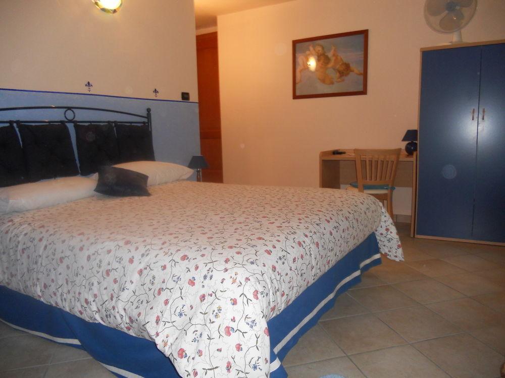 B&B Renzano Bedrooms 살로 외부 사진